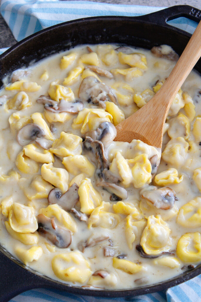 One Pan Creamy Garlic Mushroom Tortellini - A LA INGA