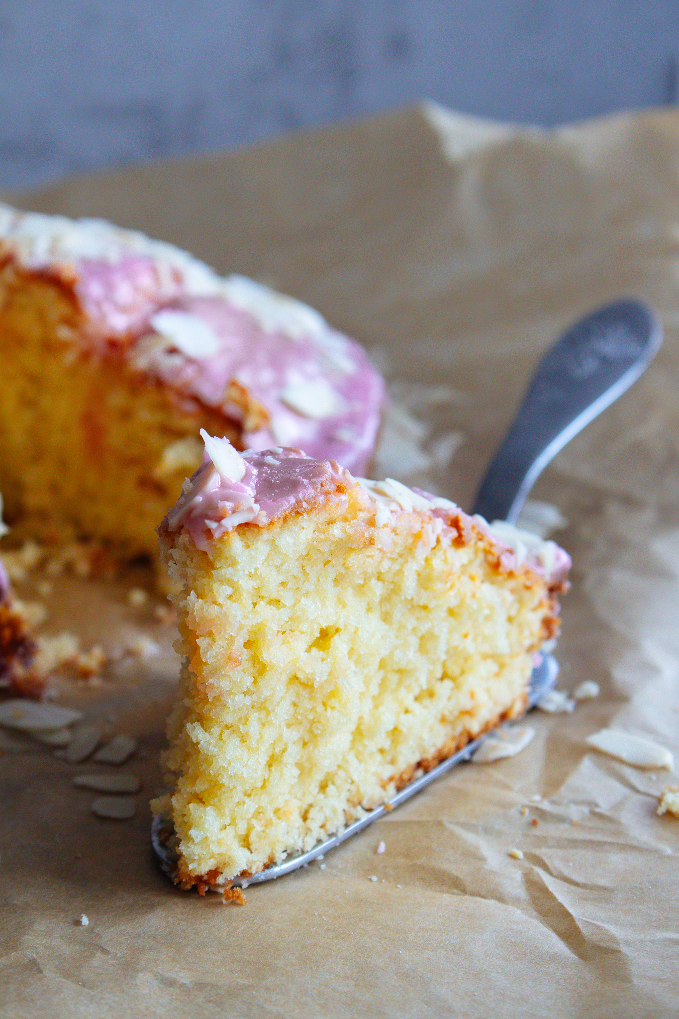 Classic Icelandic Almond Cake